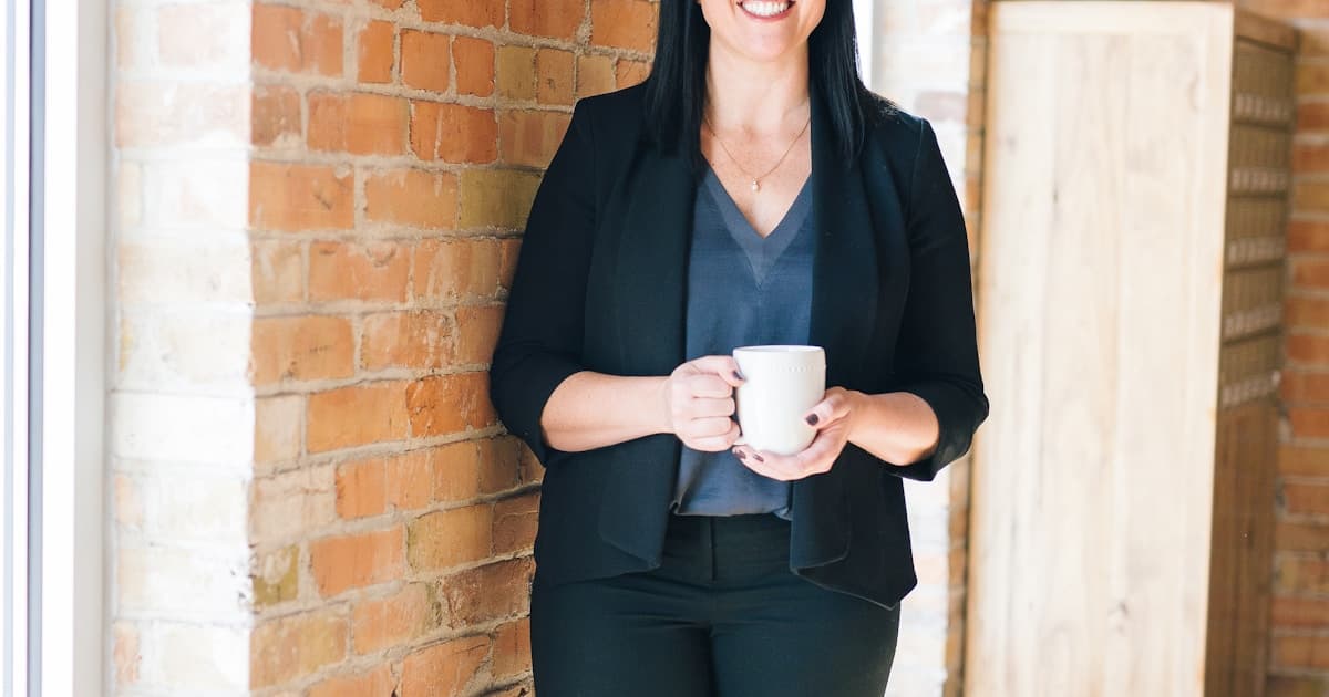 Comparison chart showing Liiste advantages over competitor gift list platforms